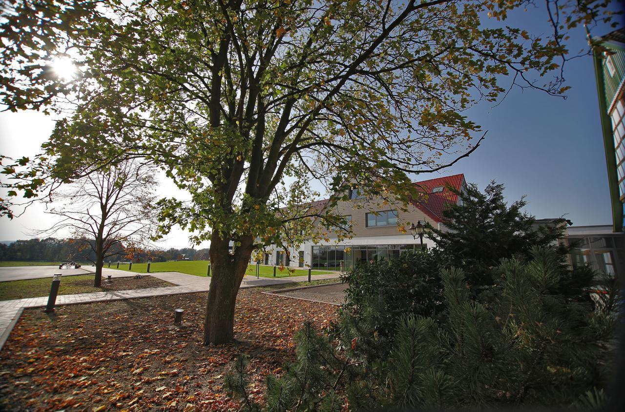 Hotel Weinhaus Moehle باد اوينهاوسن المظهر الخارجي الصورة
