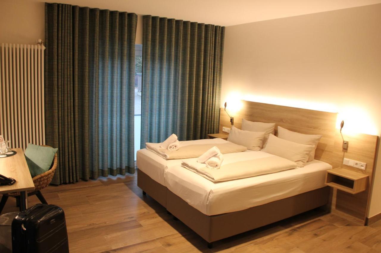 Hotel Weinhaus Moehle باد اوينهاوسن المظهر الخارجي الصورة