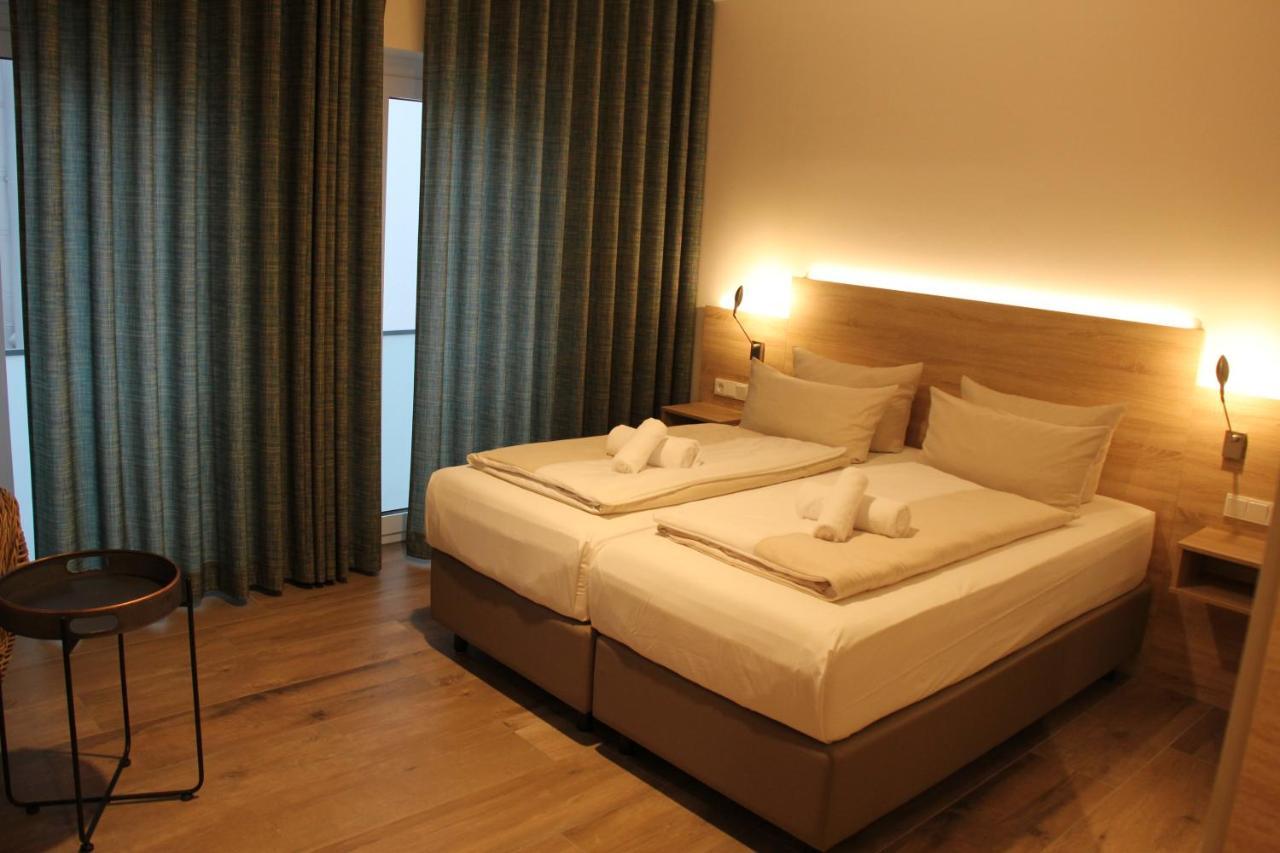 Hotel Weinhaus Moehle باد اوينهاوسن المظهر الخارجي الصورة